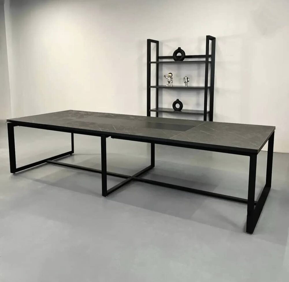 میز کنفرانس 124