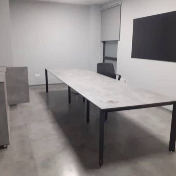 میز کنفرانس 125